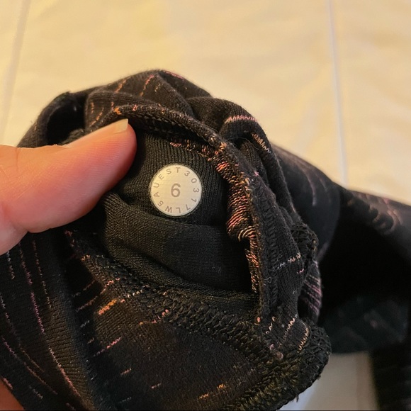 Lululemon Wunder Under High Rise Legging - Picture 10 of 10